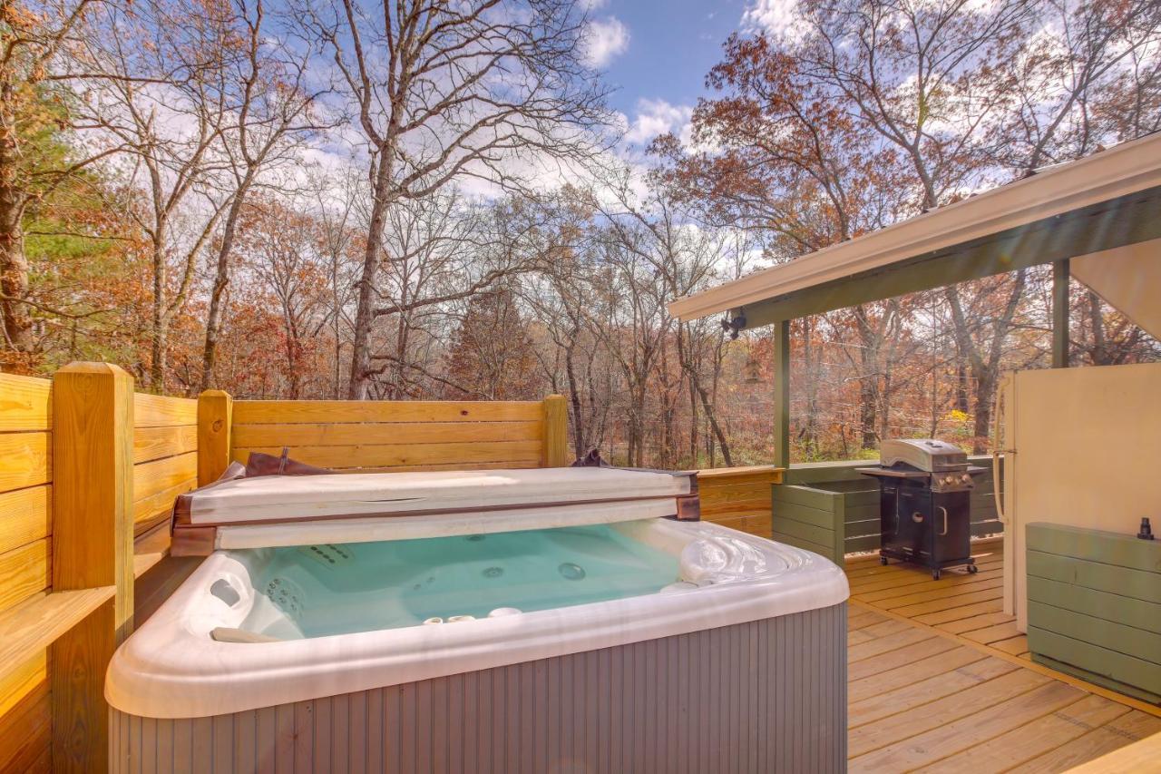 Pet-Friendly Chattanooga Cabin With Hot Tub And Kayaks Luaran gambar
